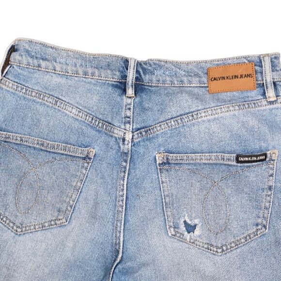 Calvin Klein Jeans Light Wash High Waisted Straight Leg distressed frayed hem - Picture 4 of 5